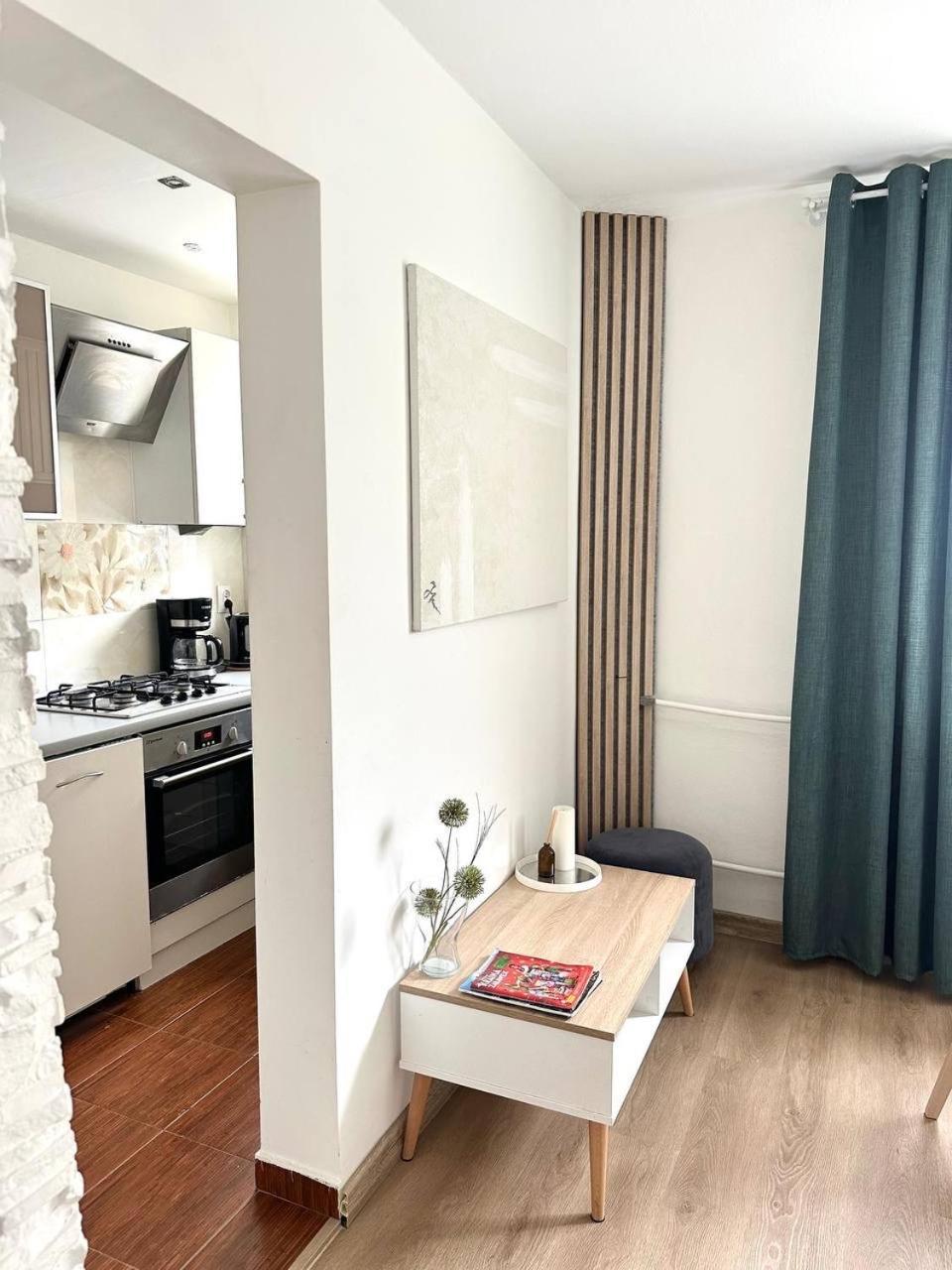 Apartment Ohmyhome-zlota View Warsaw